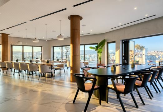 4. 더 스탠리 아테..