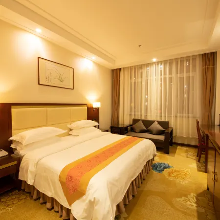 Dongrong Hot Spring Business Hotel Hotéis em Condado de Xiuyan Manchu