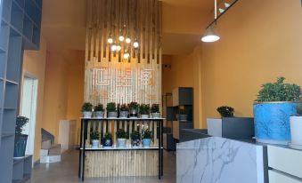 Luoping Huiwangge Huahai Homestay