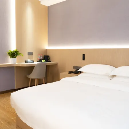 Lizun Lanyuan Hotel (Hebi High School)