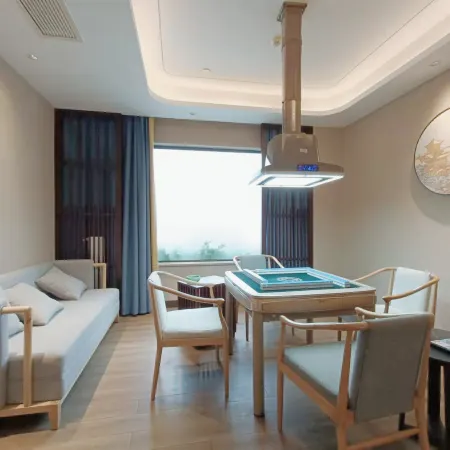 Ningyue Orange Hotel (Cixi Wuyue Plaza Store)