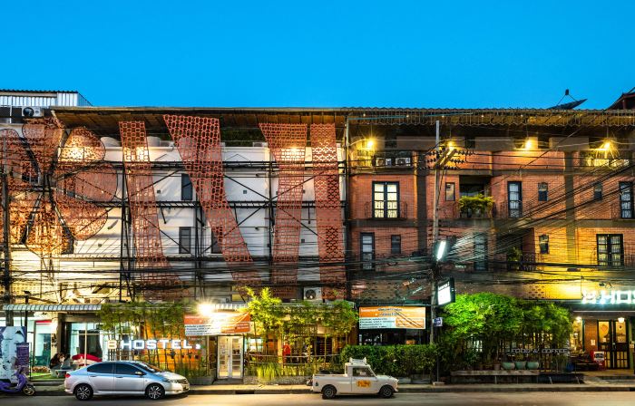 The 8 Factory Hotel