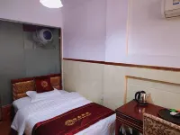 Zhongjiang Yijia Hotel (Cangyong Road Branch)
