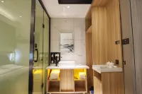 Home Inn Huaying Hotel (Yingxian Muta Shop) Hotels in Ying County