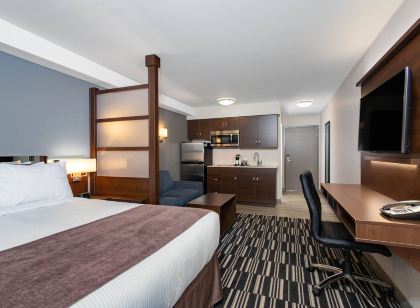 Microtel Inn & Suites by Wyndham Mont Tremblant