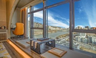 Yellow River Yinran River View Hotel Lanzhou Center