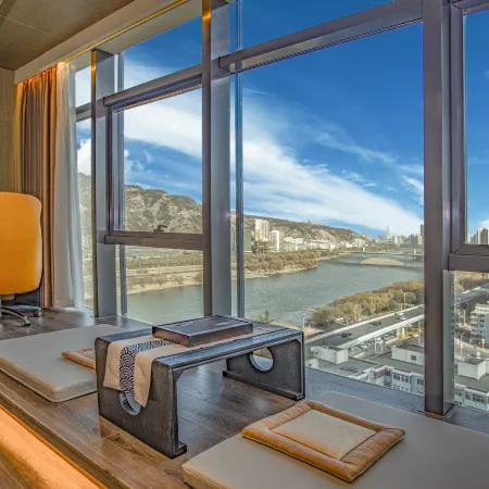 Yellow River Yinran River View Hotel Lanzhou Center