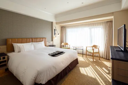 Kobe Bay Sheraton Hotel & Towers Отели рядом со станцией JR Sumiyoshi Station