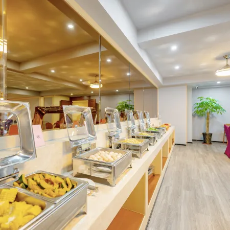 Anren Xiongsen Haoting Hotel
