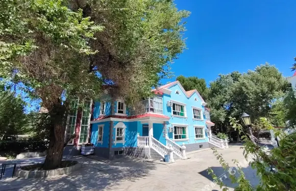 布爾津勿忘我精品民宿