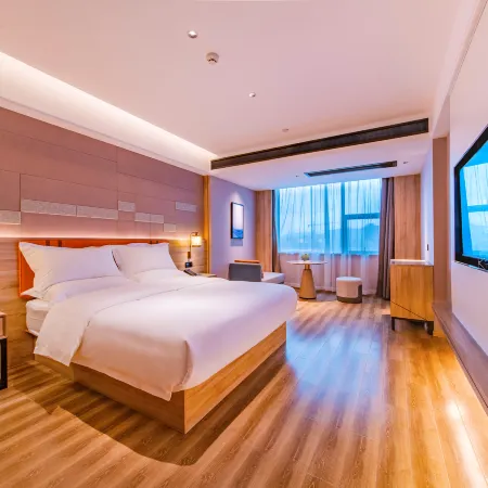 Unitour Hotel (Yulin Xingye High-speed Railway Station)