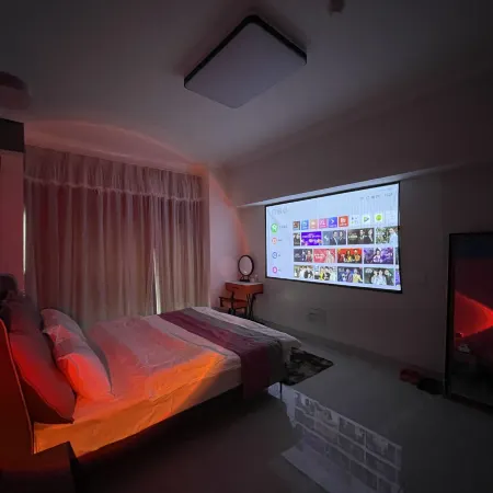 Jasmine Homestay (Xinxiang Baolong Plaza)