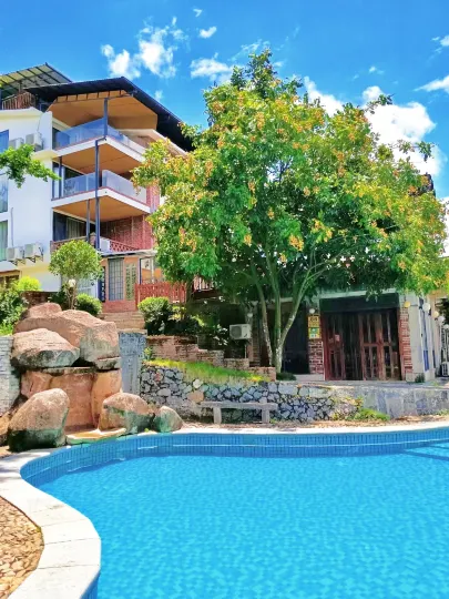 Riverside Retreat