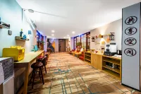 Bring in the Future Hotel (Shijiazhuang Lerthai Center Branch)