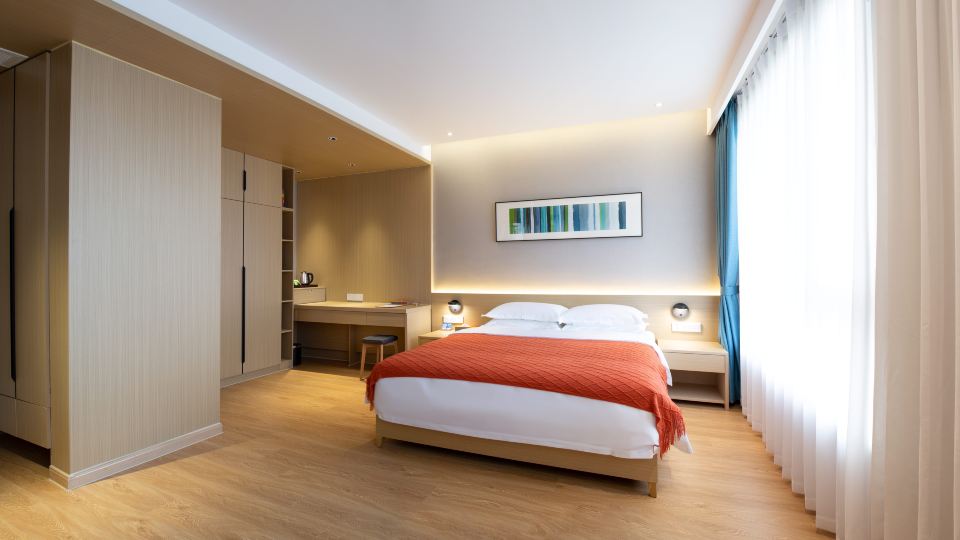 Jiaxing Xianghu Xingtiandi Hotel