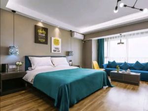 Yufeng Hotel Apartment (Wuhan High-speed Railway Station)