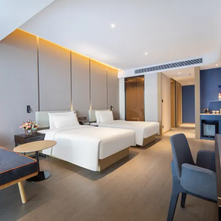 Atour Hotel Jincheng Gaoping East High-speed Railway Station