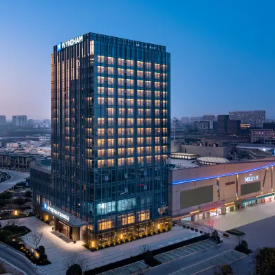 Wyndham Changzhou Xinbei Hotels near Changzhou Benniu International Airport