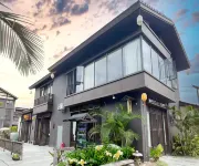 Juzhiju Designer B&B (Xinxing Zen Town Branch)