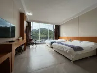 Xing Rong Fa Hotel Hotels near Taipin Sakura Garden, Yongfu Town