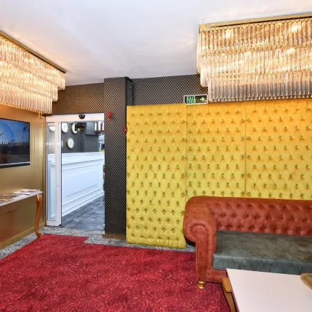 Sea Moon Hotel Отели рядом с достопримечательностью «Шишли»