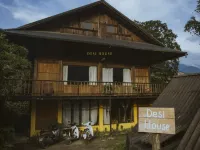 Sapa Ta Van Desi House - Mountain View & Hiking Tours Hotels near Sa Pa Sha
