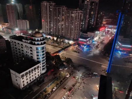 XiXi's Hotel Отели рядом со станцией Fengchengdong Railway Station