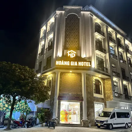 Hoang Gia Hotel Tuy Hoa Отели рядом с достопримечательностью «Городской плаж»