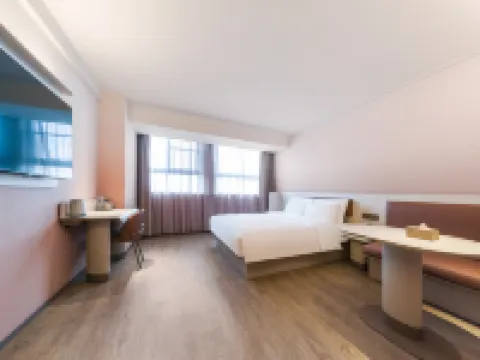 HanTing Hotel (Lüliang Liulin Qinglong Street) Hotels in Liulin