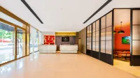 Borrman Hotel (Wenchang Zhongxue Railway Station)