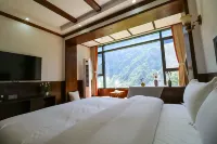 Jiaju secret realm  starry sky homestay - balcon