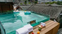 Oriental Garden Inn (Lijiang Old Town Watermill) - Pools