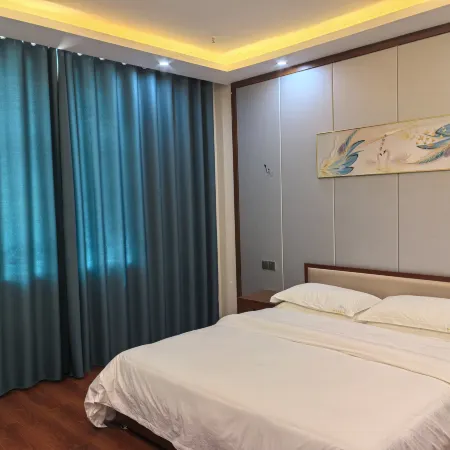 Sunshine Hotel