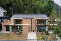 Tonglu Shili Mountain, clouds, starry sky, streams, hot springs, designer vacation villas 요림 선경 주변 호텔