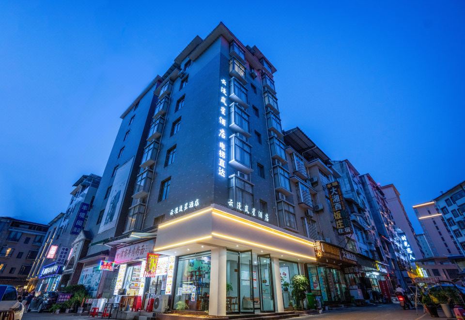 hotel overview picture