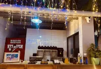 Xipan Yaju Homestay Club - بار