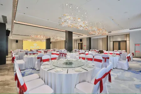 Ruijie International Grand Hotel