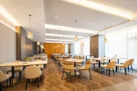 如家精選飯店（哈爾濱火車站博物館地鐵站店）