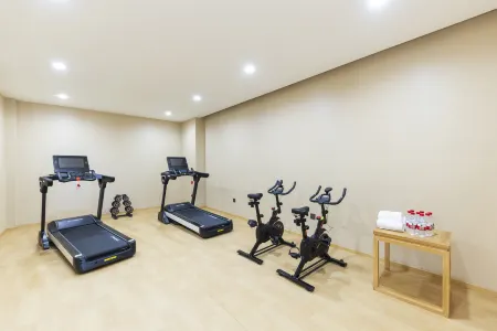 MEHOOD LESTIE Hotel (Ordos Uxin Banner Tuke Town Government)