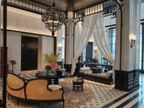 成都杜甫草堂花間府·浣花溪畔