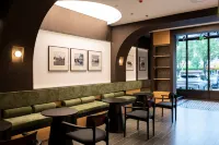 SFEEL Designer Hotel (at Wuzhong Wanda Plaza) Hotels in Wuzhong