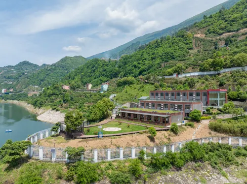 Jin Zhaoyouni Homestay (Yichang Xingshan) - balcony