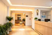 Oya Hotel (Renmin Hospital)