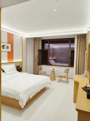 58Yunqi. Homestay - balcony