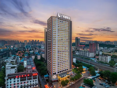 Guangyuezhen Hotel (Nanning Railway Station) - 4 ดาว