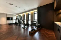 Meihao Hotel (Yantai University Yingchun Street) - parking