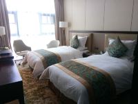海东国际酒店 - 高级双床房