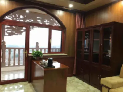 清徐天禧ホテル（徐溝中学校）