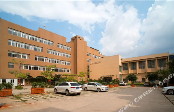 蒙自海倫一號酒店