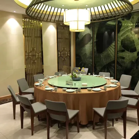 Zibo Gaoqing Musi Tangquan Hotel